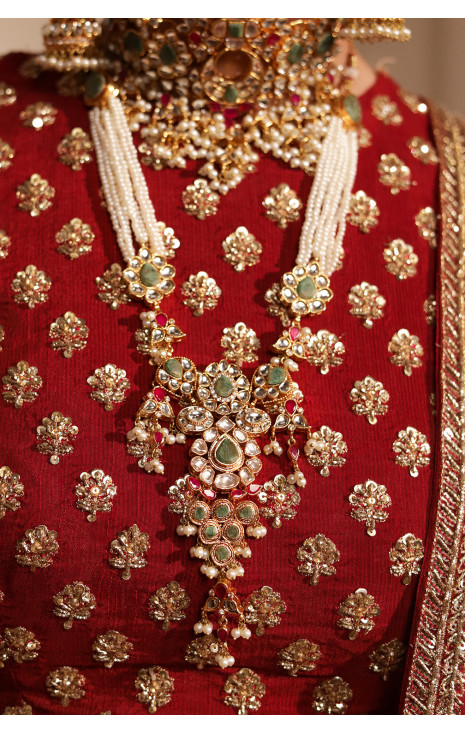 Minahil (Mala)